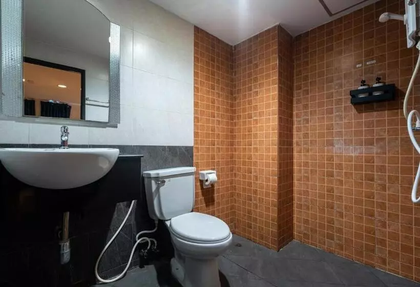 Black Pantera Hostel