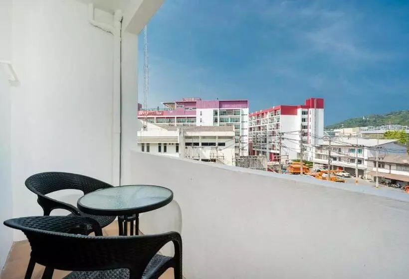 Black Pantera Hostel