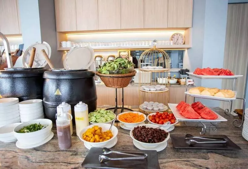 Hotelli Chewa Khong Nakhon Phanom