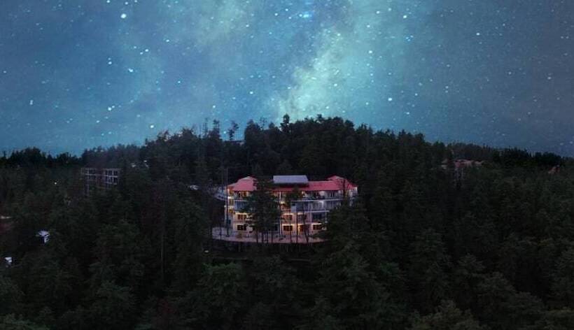 هتل Kashmiri Lodges