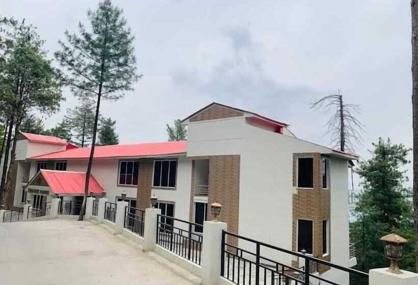 هتل Kashmiri Lodges