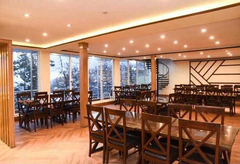 هتل Kashmiri Lodges