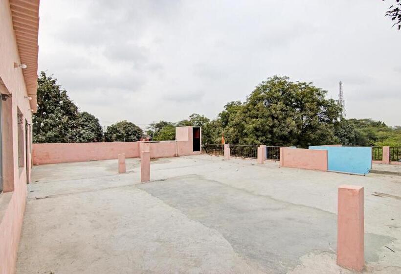 Hotel Oyo Flagship 80796 Bansi Party Hall