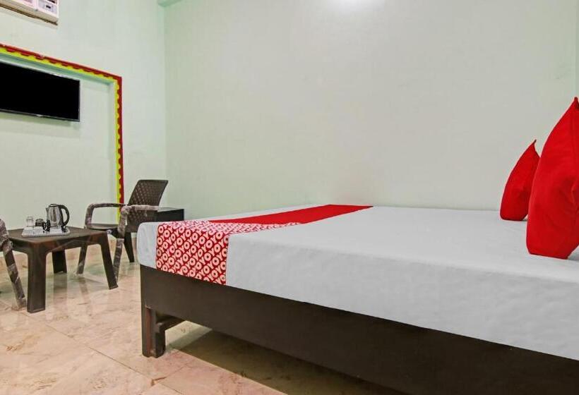 Hotel Oyo Flagship 80796 Bansi Party Hall