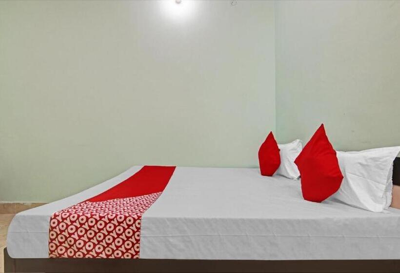 Hotel Oyo Flagship 80796 Bansi Party Hall