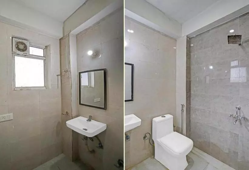 Hotelli Oyo Flagship 81115 Backpackers Nest