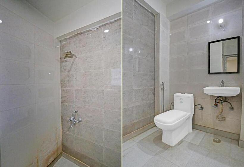 Hotel Oyo Flagship 81115 Backpackers Nest