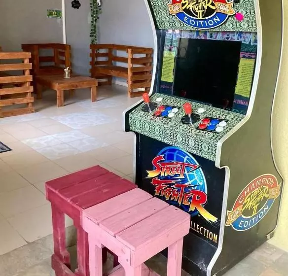 ペンション Hostal Republic