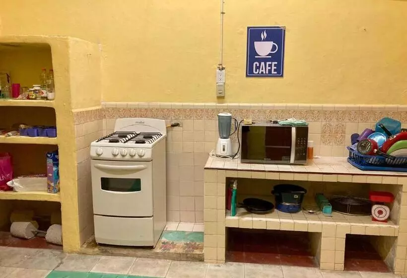 ペンション Hostal Republic