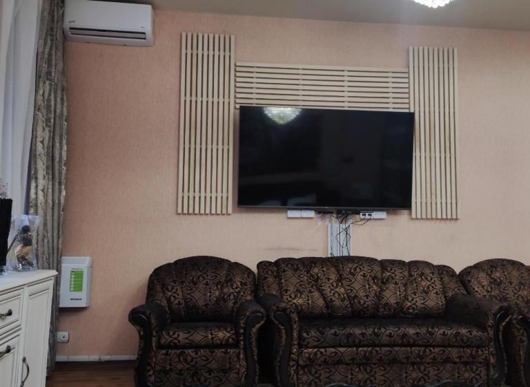 فندق صغير резидент