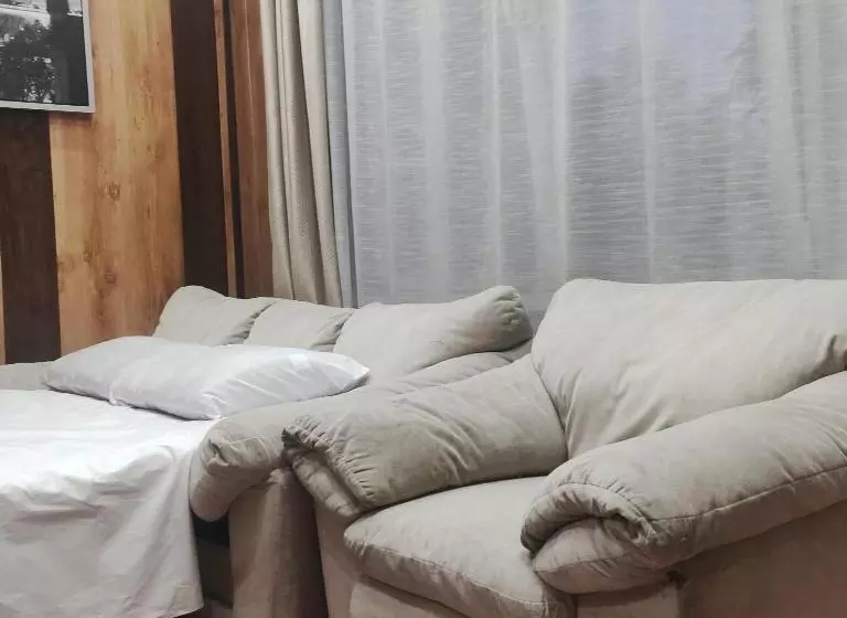 هاستل резидент