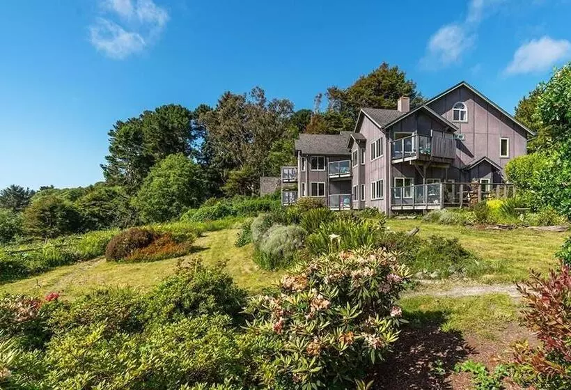 Aamiaismajoitus (B&B) Turtle Rocks Oceanfront Inn