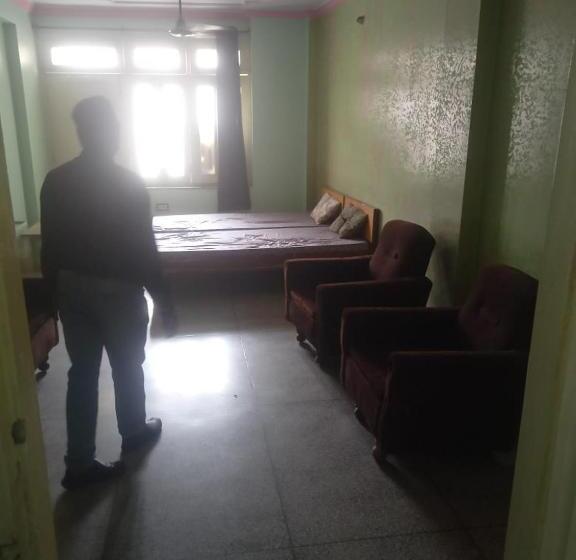 호텔 Prabhat By Wb Inn