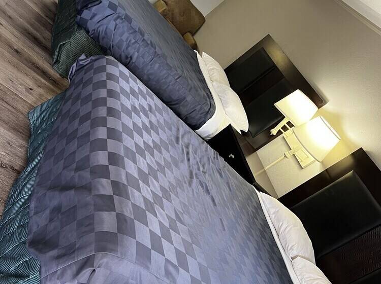 هتل Relax Inn & Suite