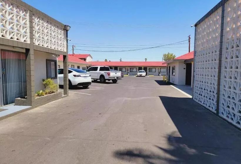 Hotelli Super 8 By Wyndham El Centro North