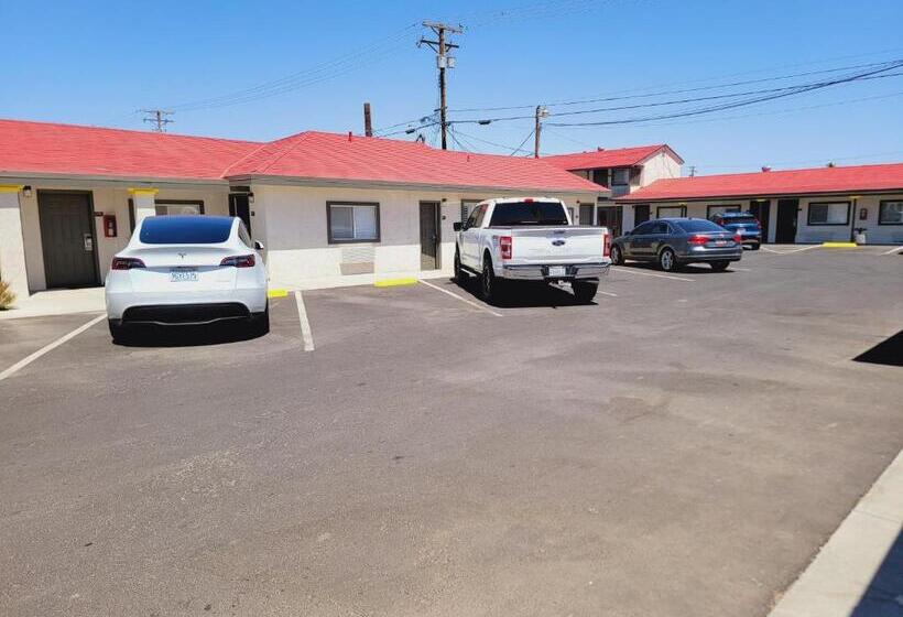 Отель Super 8 By Wyndham El Centro North