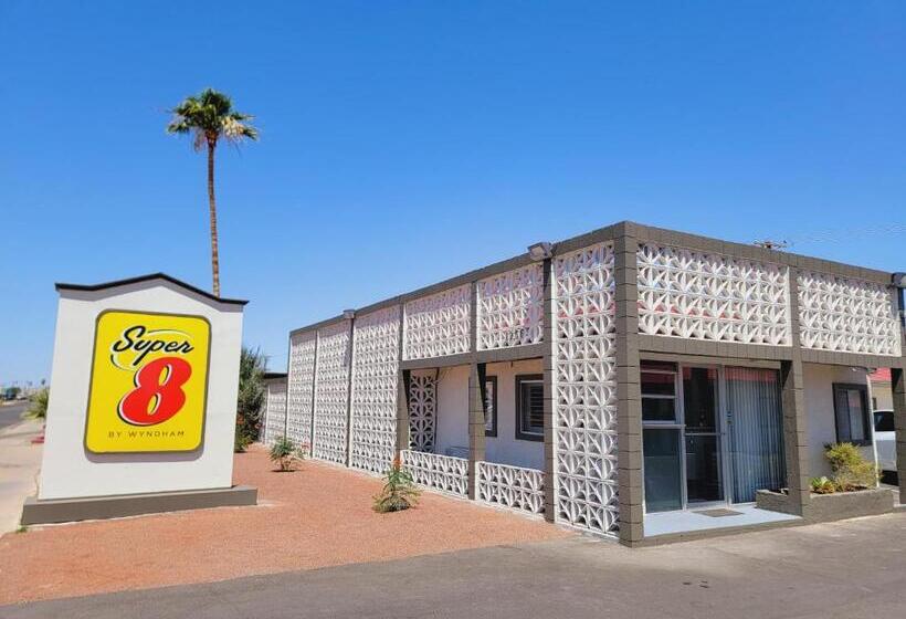 Отель Super 8 By Wyndham El Centro North