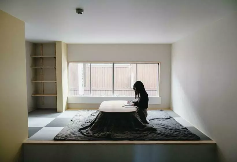 ユースホステル 自由自屋