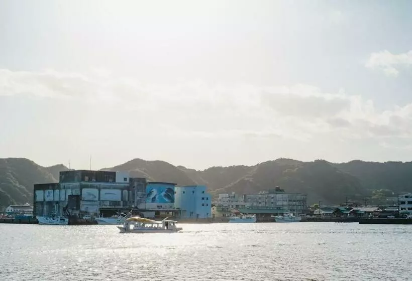 ユースホステル 自由自屋