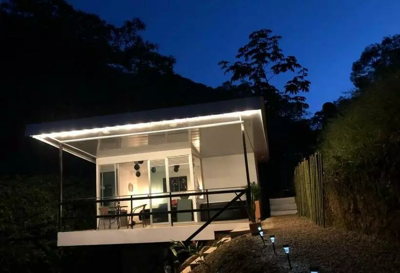 ユースホステル Cabaña El Piju