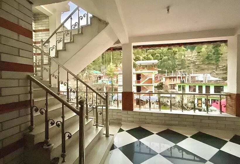 ユースホステル Diamond Valley X One Light Stays