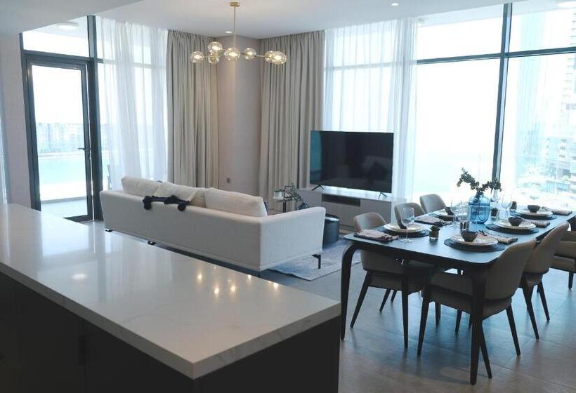 هتل Charthouse Bahrain