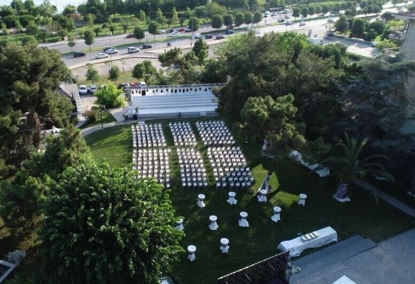 호텔 Denizatı Plus