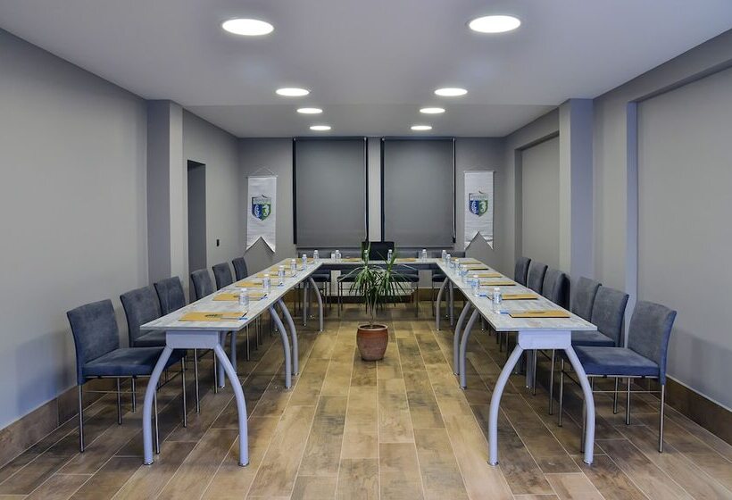 호텔 Denizatı Plus