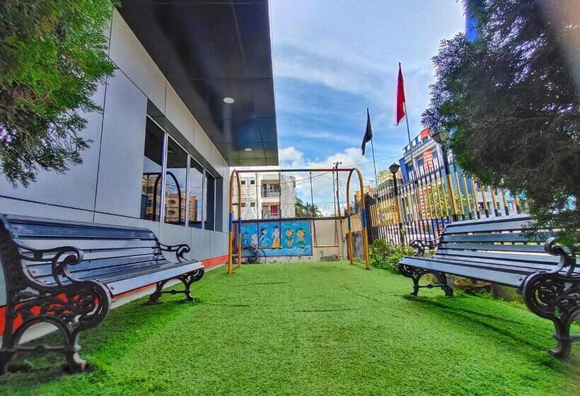 酒店 New Classic Inn   New Digha