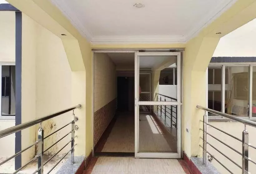 ホテル New Classic Inn   New Digha