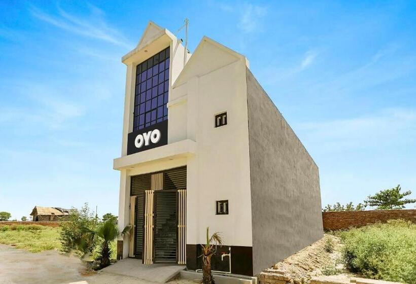 Отель Oyo Flagship 81043 Paradise Inn