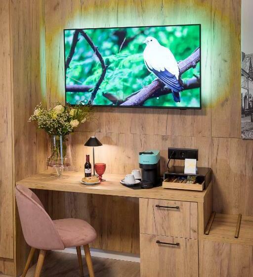 הוסטל Gästehaus Zum Roten Hahn