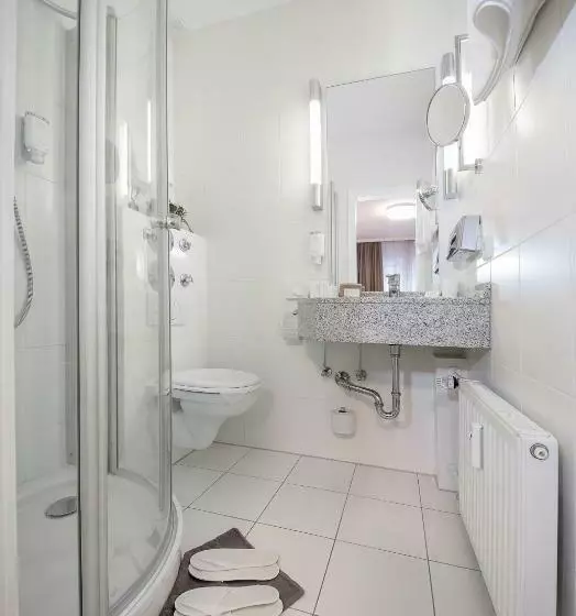 هاستل Gästehaus Zum Roten Hahn