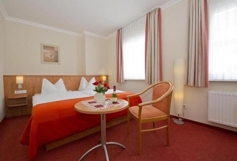 호텔 Sonnenklahr Mit Pool