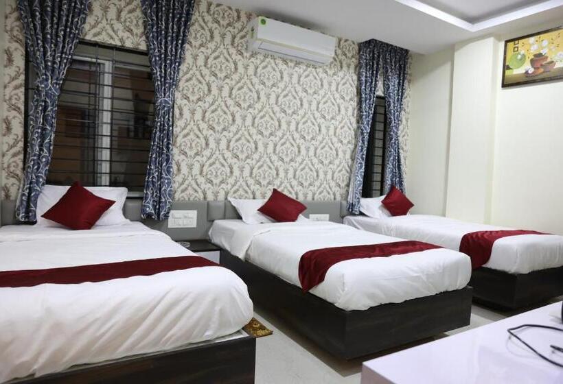 Hotel Sunshine International Boarding & Lodging