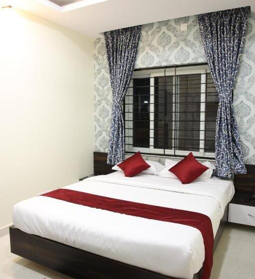 Hotel Sunshine International Boarding & Lodging