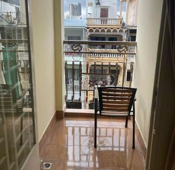 ペンション Blue Sky Guest House