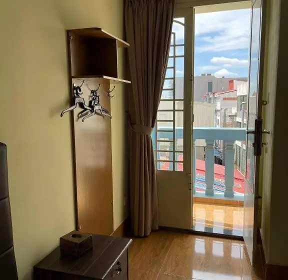 ペンション Blue Sky Guest House