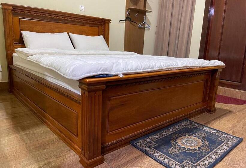 פנסיון Blue Sky Guest House