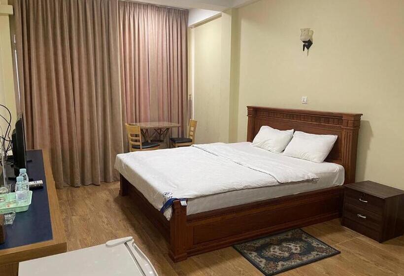 פנסיון Blue Sky Guest House