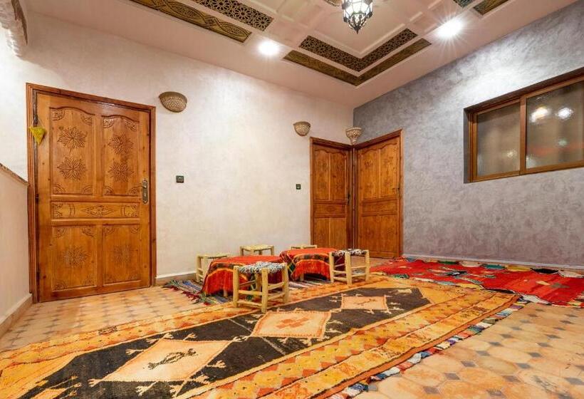 Pensione Riad Imnane Lodge