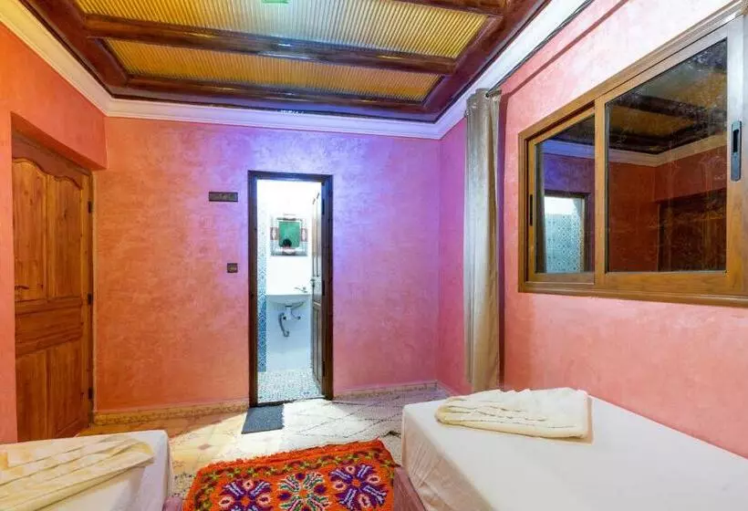ペンション Riad Imnane Lodge