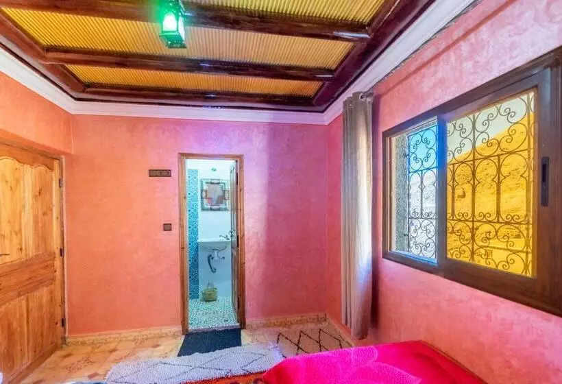 ペンション Riad Imnane Lodge