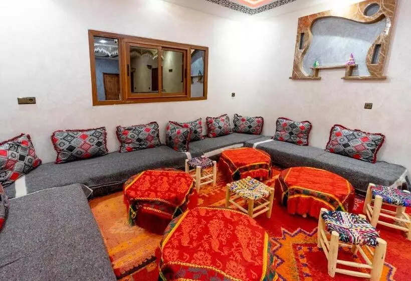 ペンション Riad Imnane Lodge