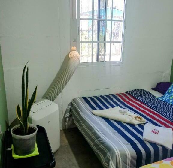 تختخواب و صبحانه Melendez Family S