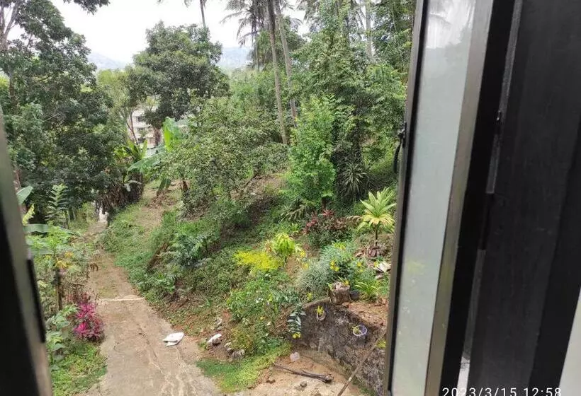Aamiaismajoitus (B&B) Suba S Home Stay