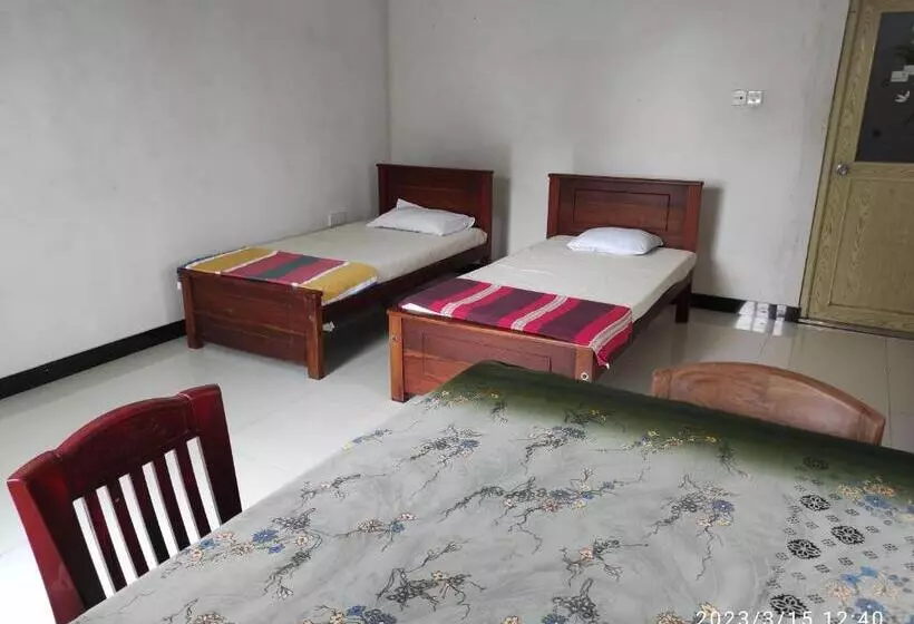 Aamiaismajoitus (B&B) Suba S Home Stay