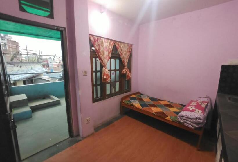 Biju Girls Hostel For Females Only