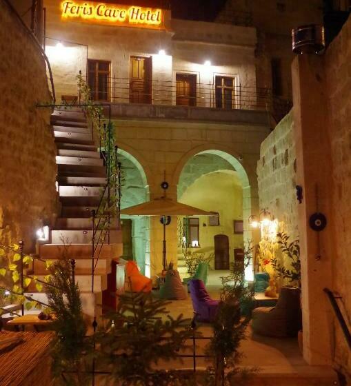 Hotel Feris Cave