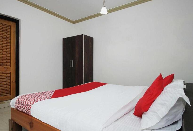 Hotel Oyo Flagship 81045 East Lodge